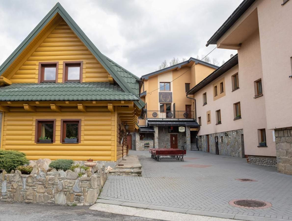 Penzion Kamzik A Drevenica Habovka Exterior foto